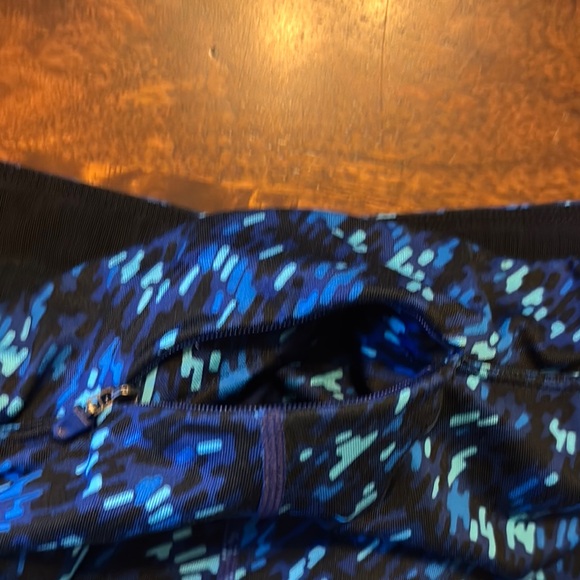 Nike Blue and Black Leggings for Active Comfort size Small - Picture 4 of 13